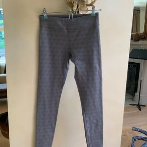 IVIVVA grey pattern leggings